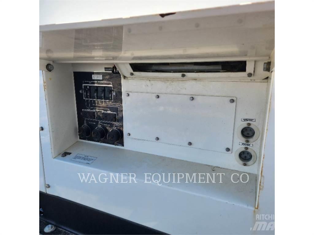 MultiQuip DCA-150SSJU4F Altri generatori