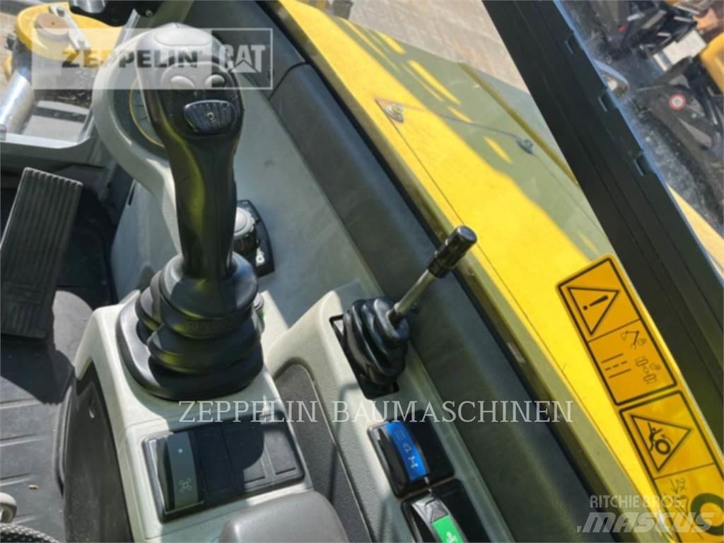 Neuson EW100 Escavatori gommati