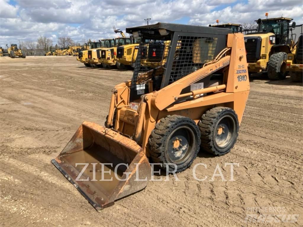 New Holland 1840 Mini Pale Gommate