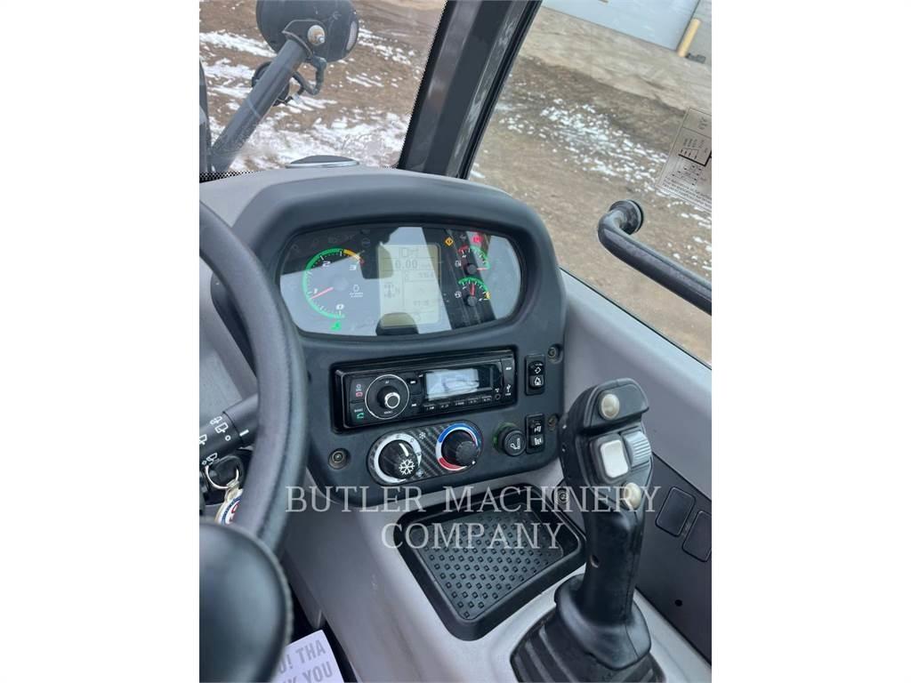 New Holland 321F Pale gommate