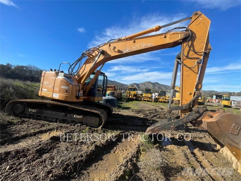 New Holland CX225 Escavatori cingolati