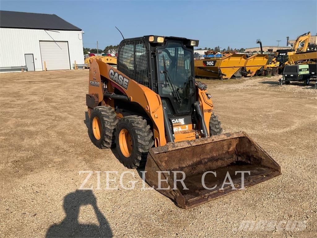 New Holland SR210 Mini Pale Gommate