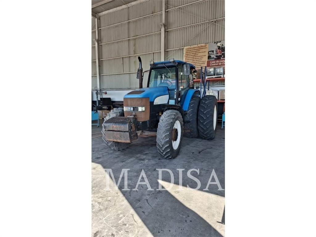 New Holland TM7030 Trattori