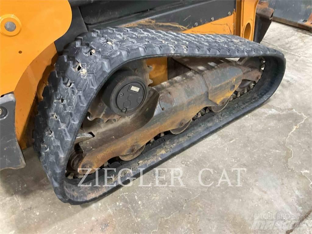 New Holland TR310B Pale cingolate