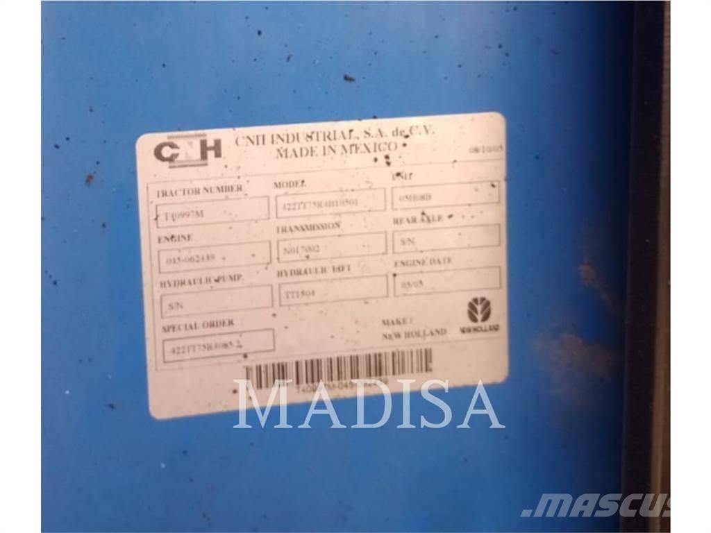 New Holland TT75 4WD Trattori