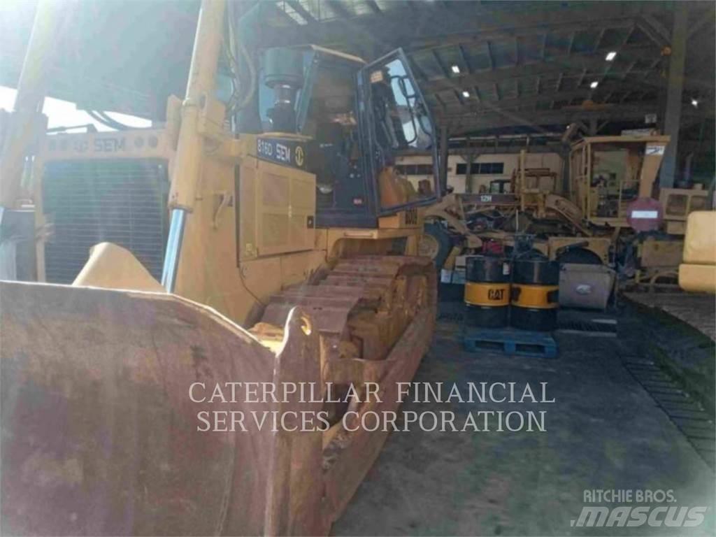 SEM MACHINERY SEM816D Dozer cingolati
