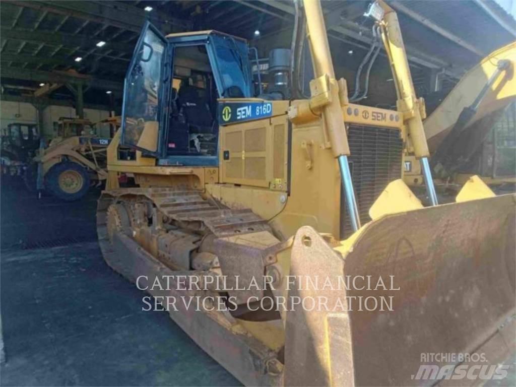 SEM MACHINERY SEM816D Dozer cingolati