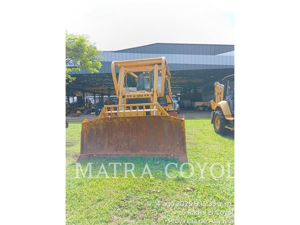 SEM MACHINERY SEM816D Dozer cingolati
