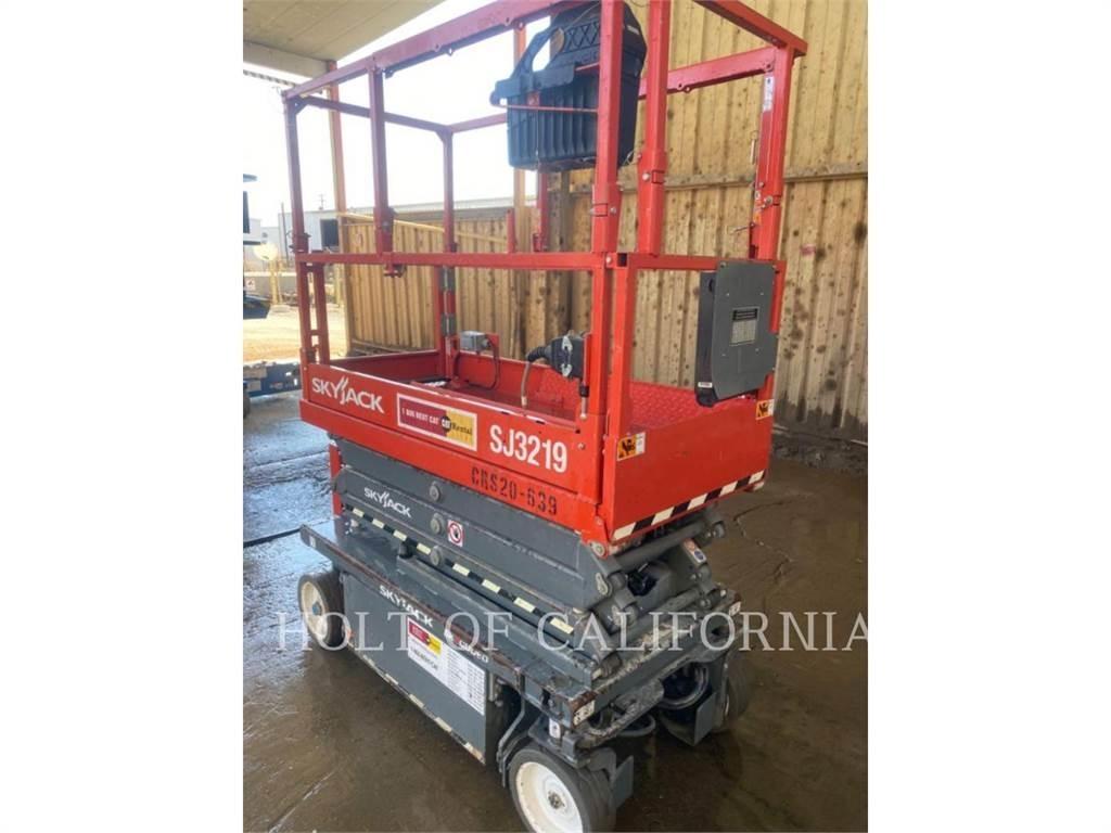 Skyjack SCISSOR 19 Piattaforme a pantografo