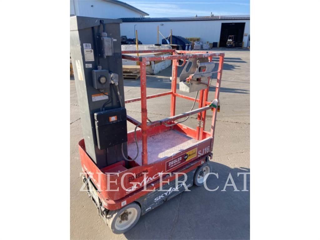 Skyjack SJ16 Piattaforme a pantografo