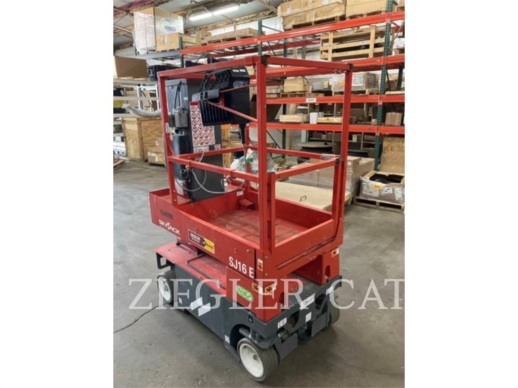 Skyjack SJ16E Piattaforme a pantografo