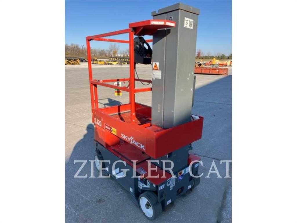 Skyjack SJ20 Piattaforme a pantografo