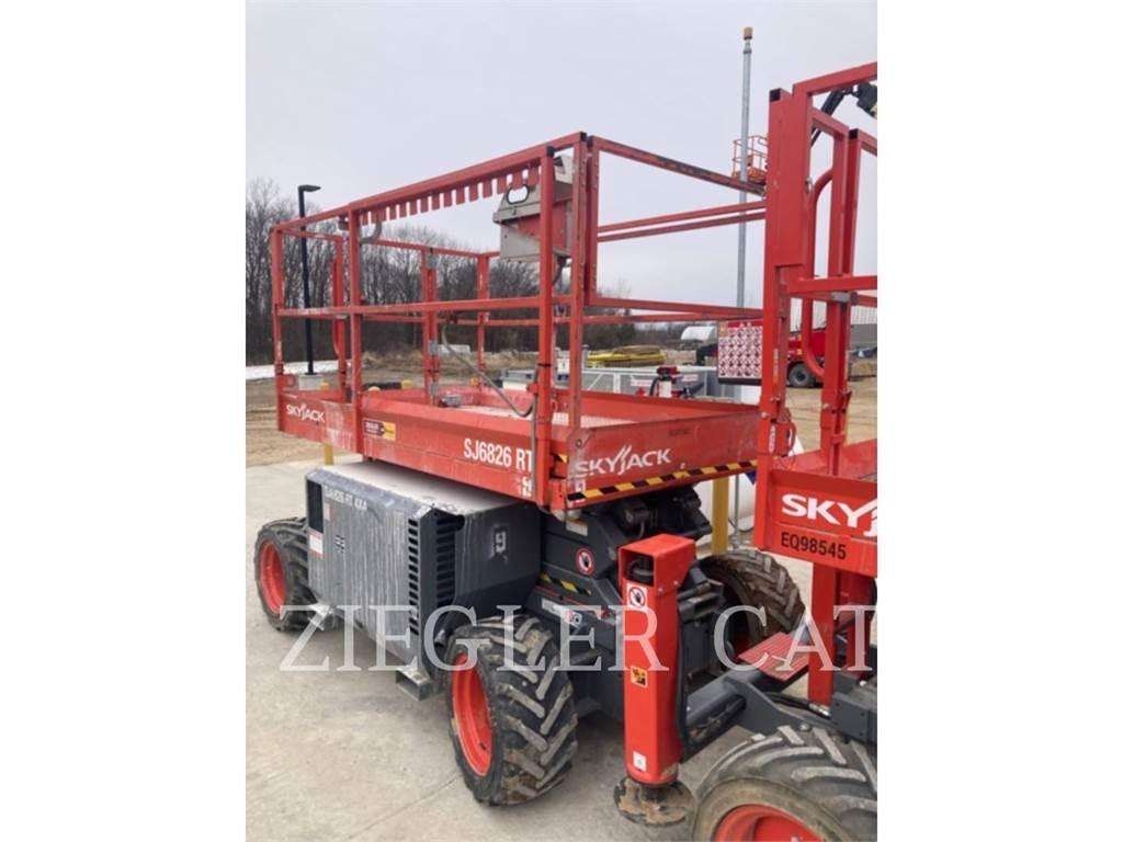 Skyjack SJ6826RT Piattaforme a pantografo