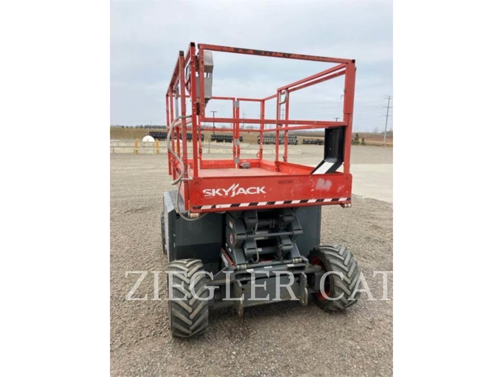 Skyjack SJ6826RT Piattaforme a pantografo
