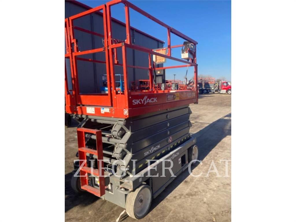 Skyjack SJIII4740 Piattaforme a pantografo