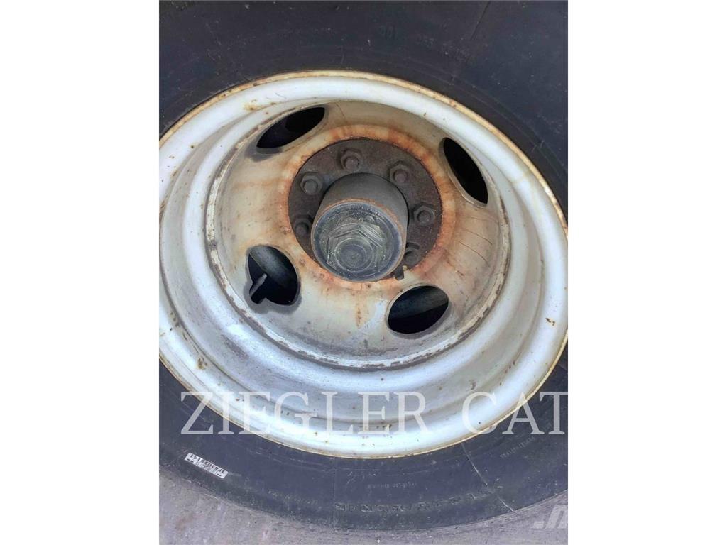 TOWMASTER T24 Altri rimorchi