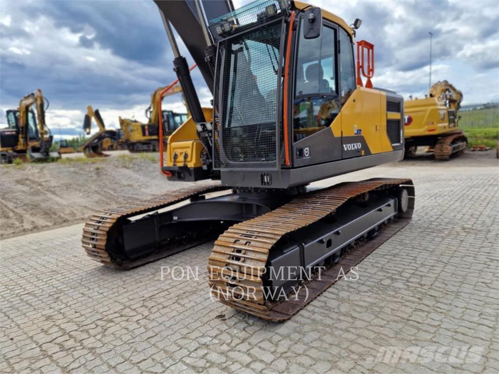 Volvo EC220 Escavatori cingolati