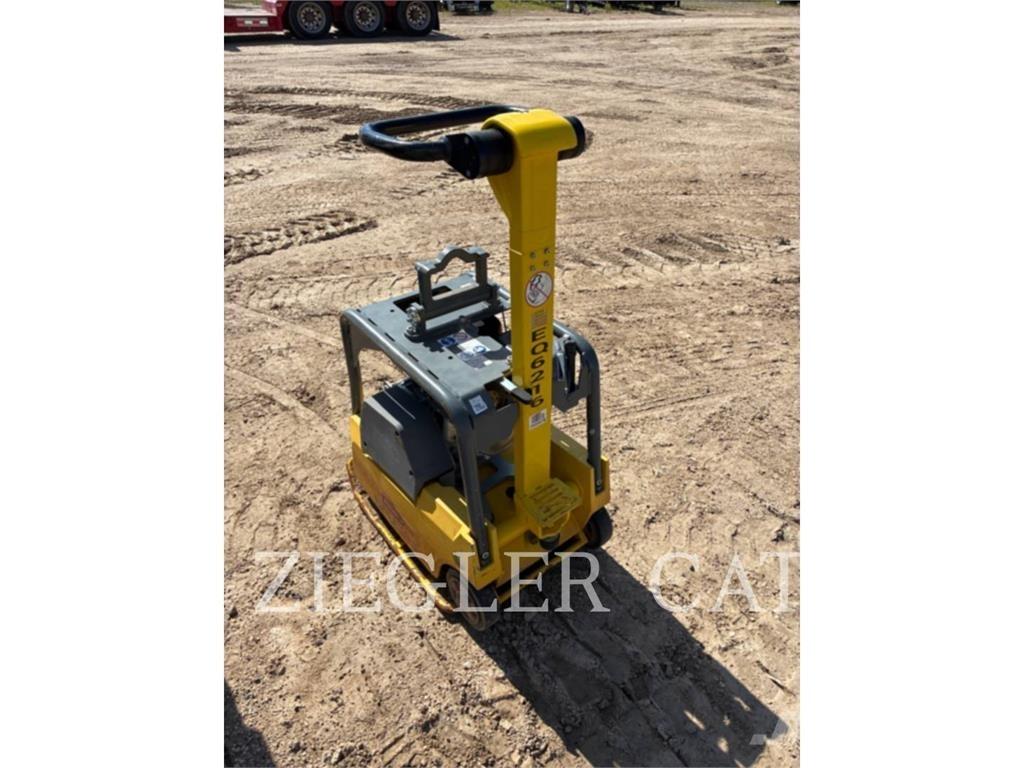 Wacker BPU3750A Compattatori da suolo