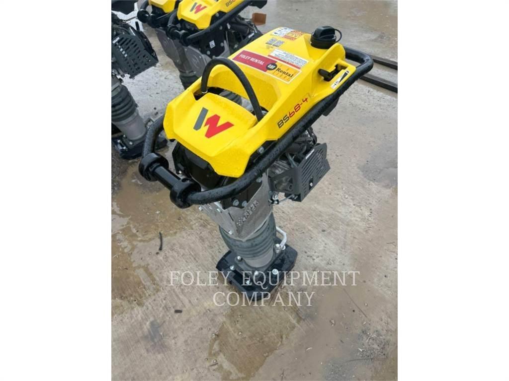 Wacker BS68-4 Compattatori da suolo