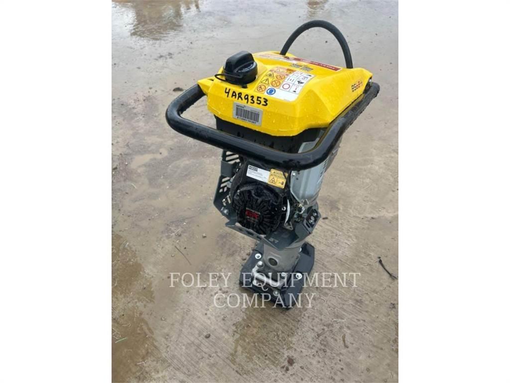 Wacker BS68-4 Compattatori da suolo