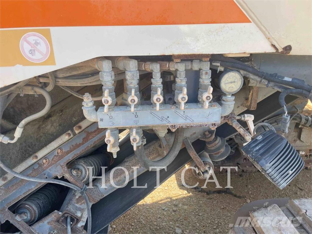 Wirtgen W220 Fresa a freddo per asfalto