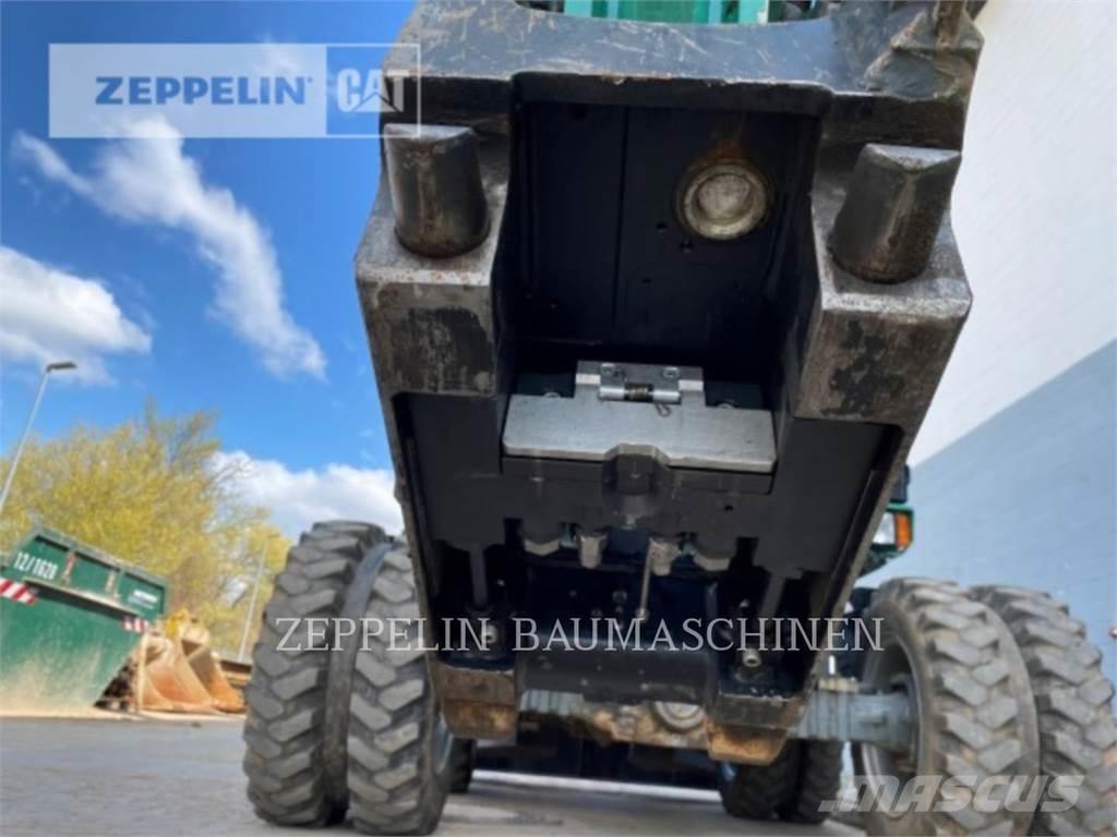 Zeppelin ZM110 Escavatori gommati