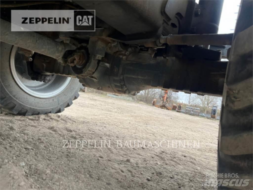 Zeppelin ZM110 Escavatori gommati