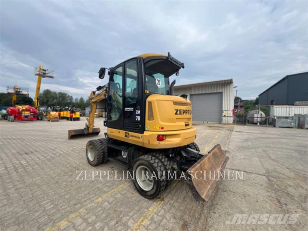 Zeppelin ZM70 Escavatori gommati