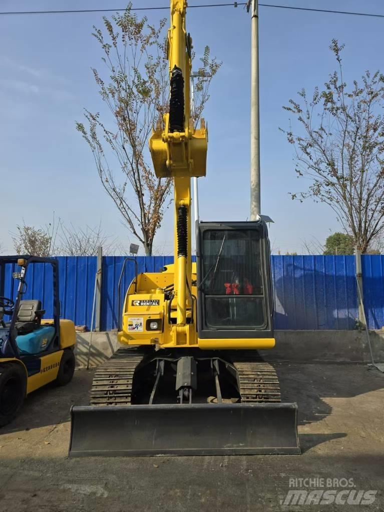 Komatsu PC 70 Miniescavatori