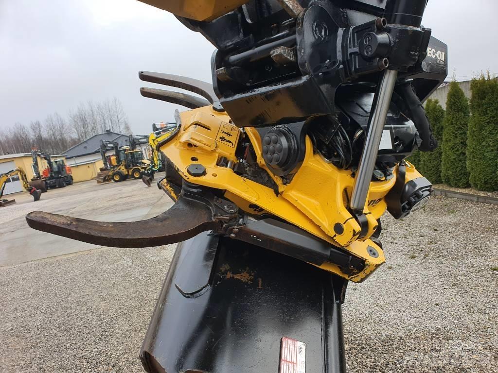 CAT M 318 F Escavatori gommati