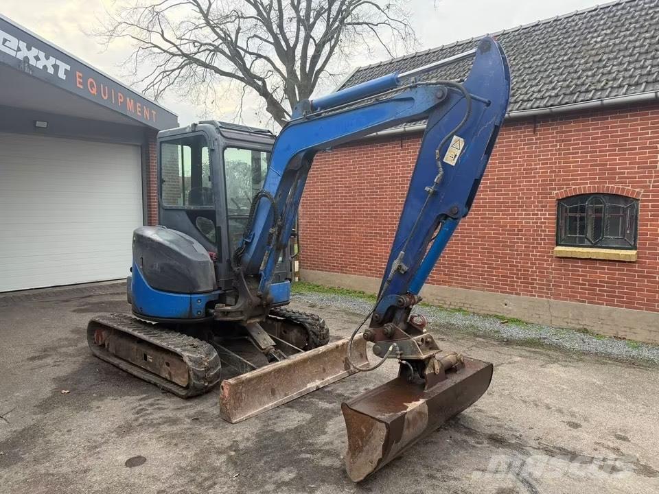 Hitachi ZX 35 U-2 Miniescavatori