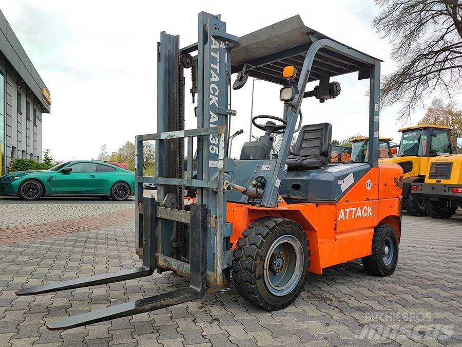 Attack AK35 Carrelli elevatori diesel