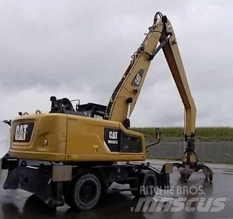 CAT MH3024 Movimentazione rifiuti