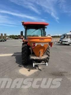 Kubota L2-452 Trattori compatti