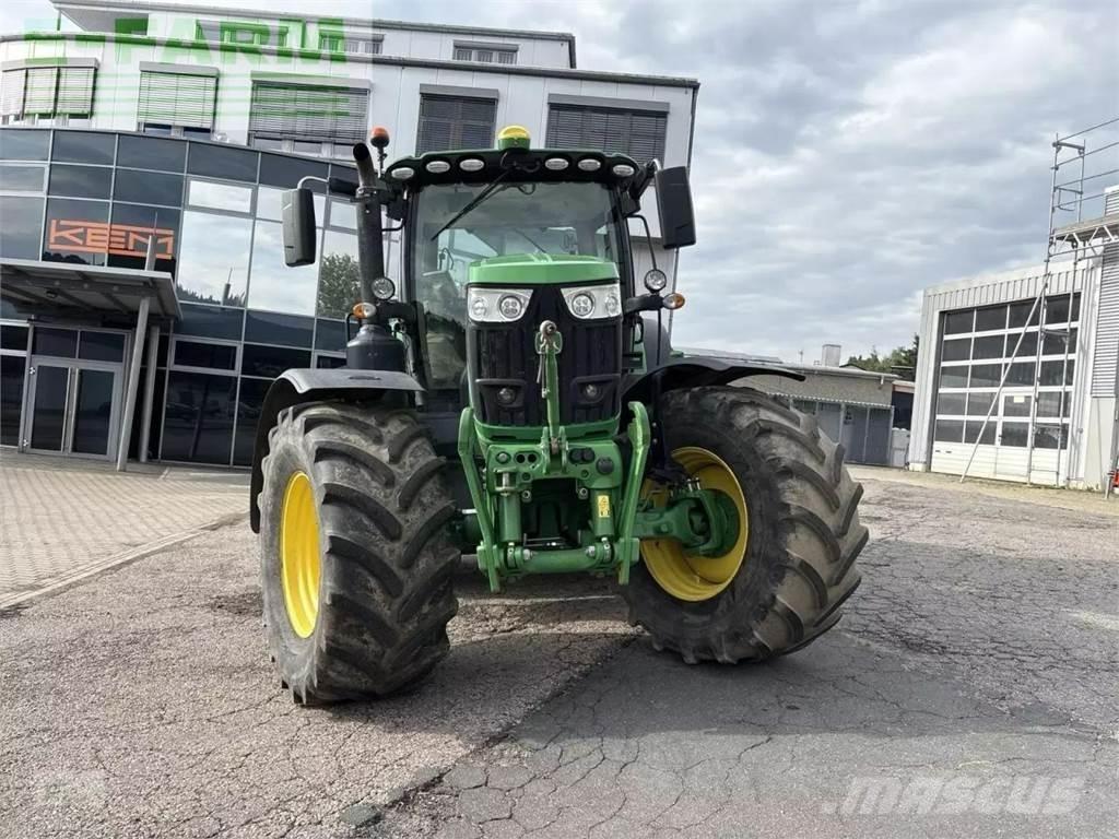 John Deere 6215r Trattori