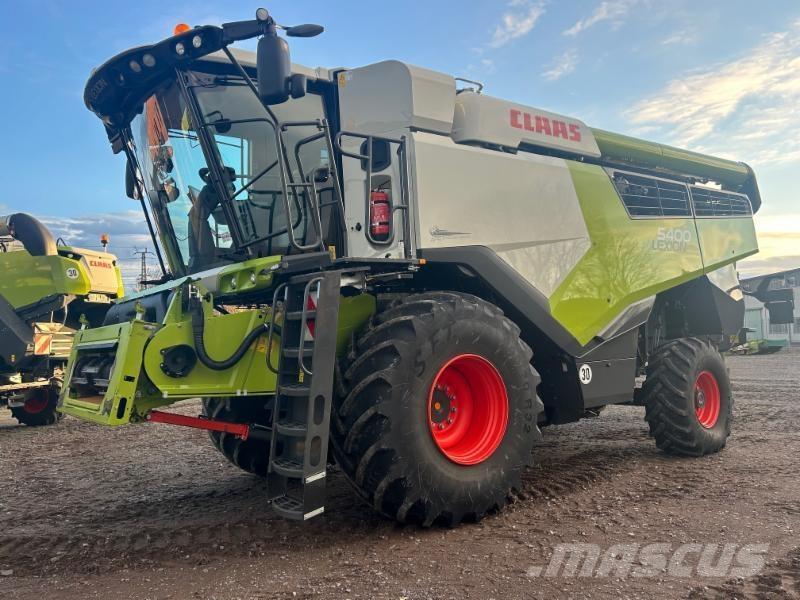 CLAAS LEXION 5400 Mietitrebbiatrici