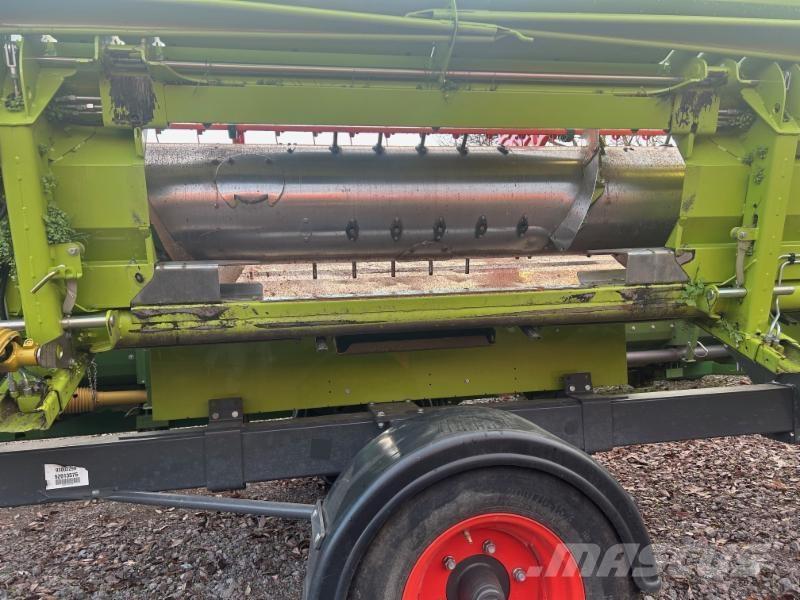 CLAAS LEXION 5400 Mietitrebbiatrici