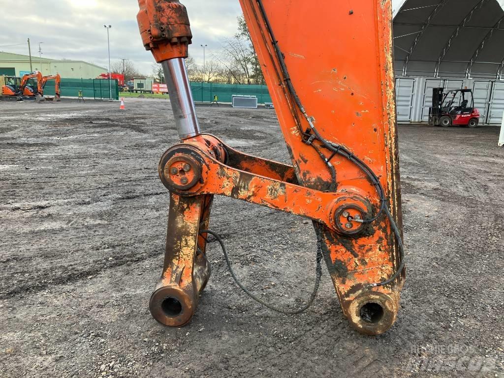 Hitachi ZX670LCH-5B Escavatori cingolati