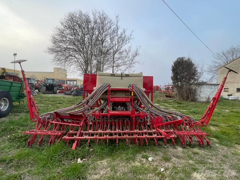  AGUIRE BS 500 Perforatrici