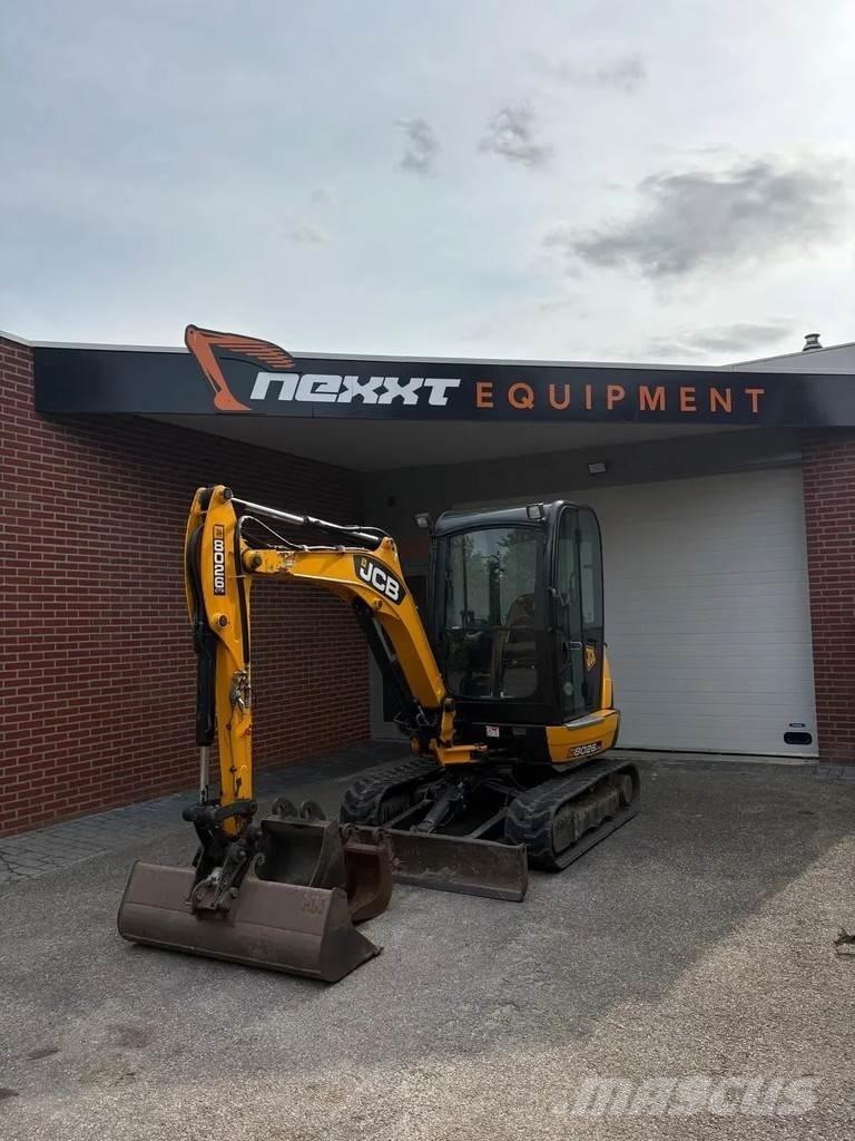 JCB 8026 CTS Miniescavatori