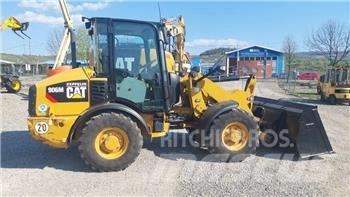 CAT 906 Pale gommate