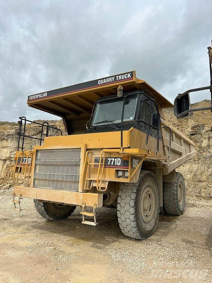 CAT 771D Mini dumper