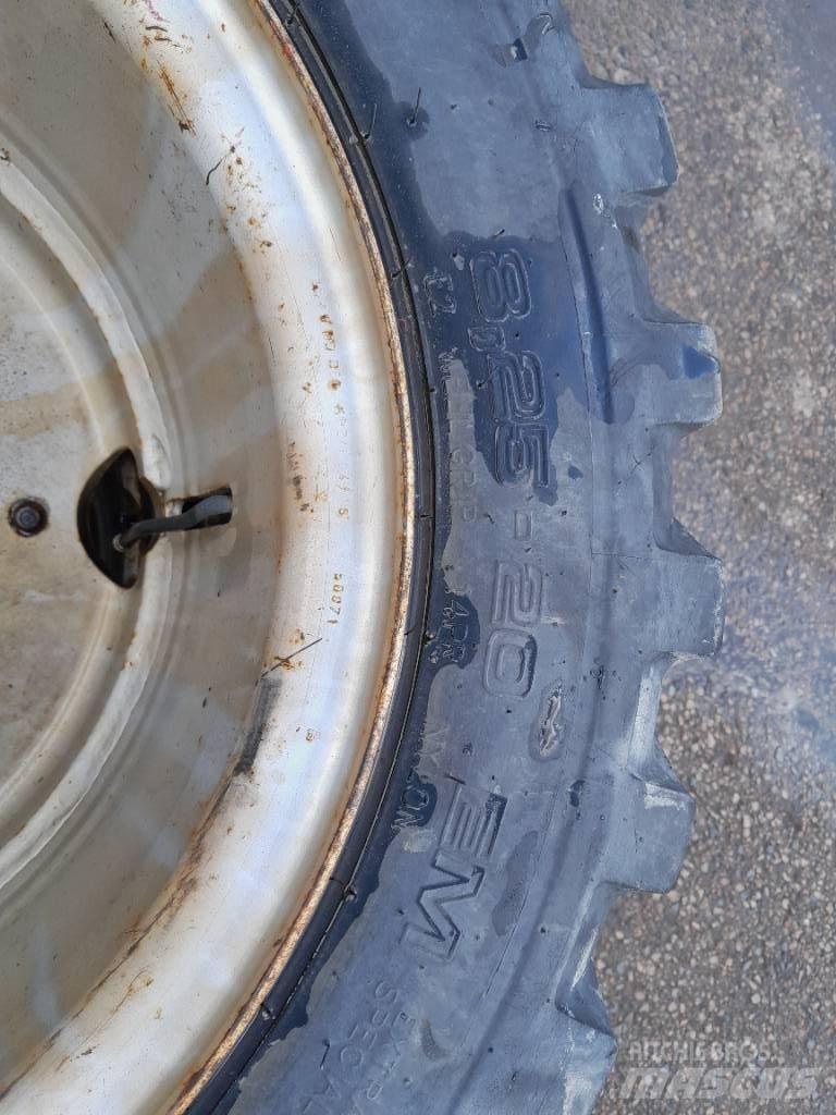 Mitas 8,25-20 Hjul Pneumatici, ruote e cerchioni