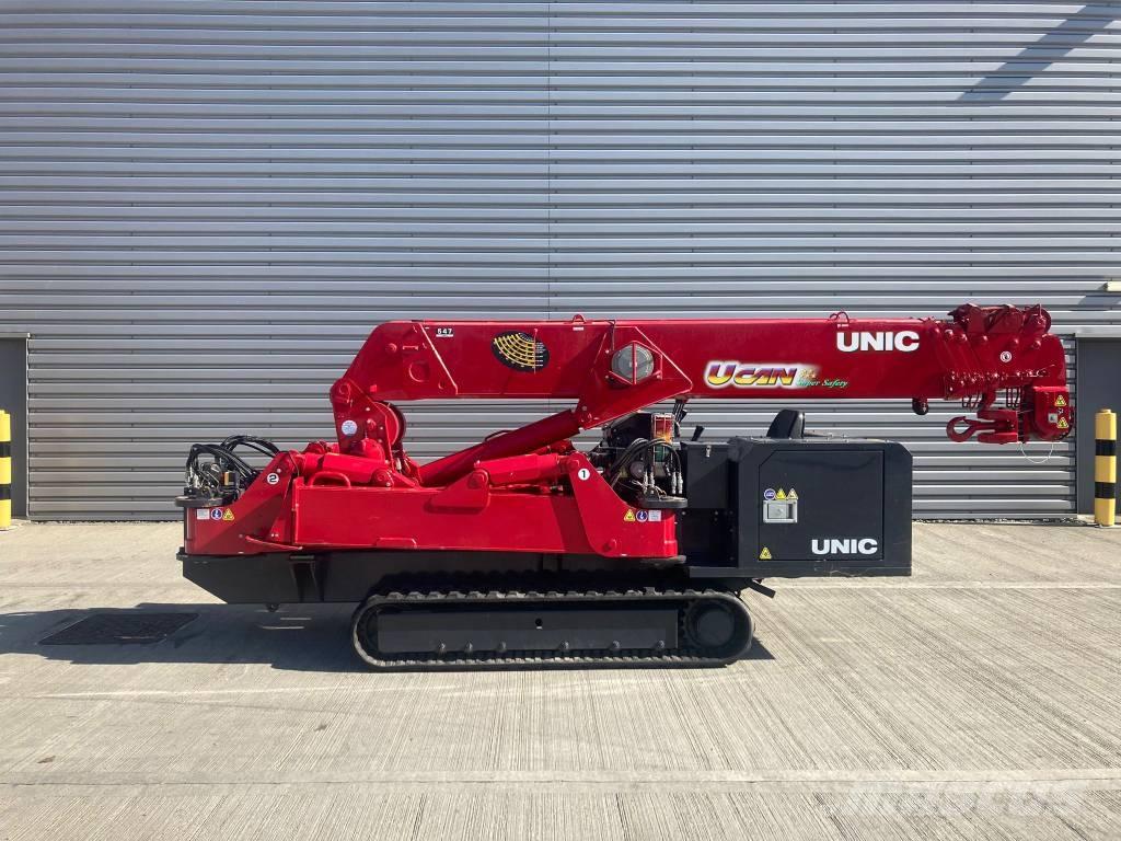 Unic URW-547 Mini gru