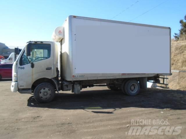 Hino 155 D Camion a temperatura controllata