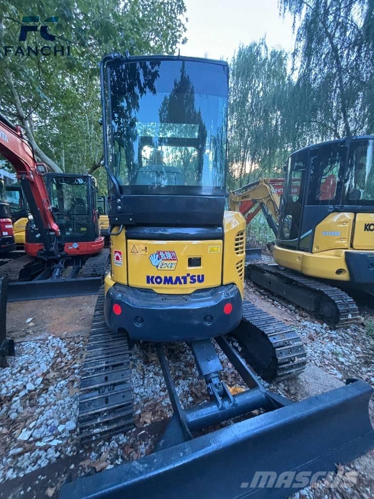 Komatsu PC 35 Miniescavatori