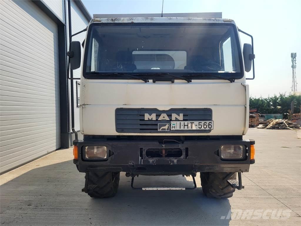 MAN 10.185LAEC 4X4 Camion cassonati