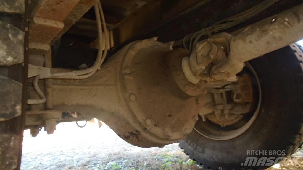 GMC C7500 Autocarri per segatura e cippato