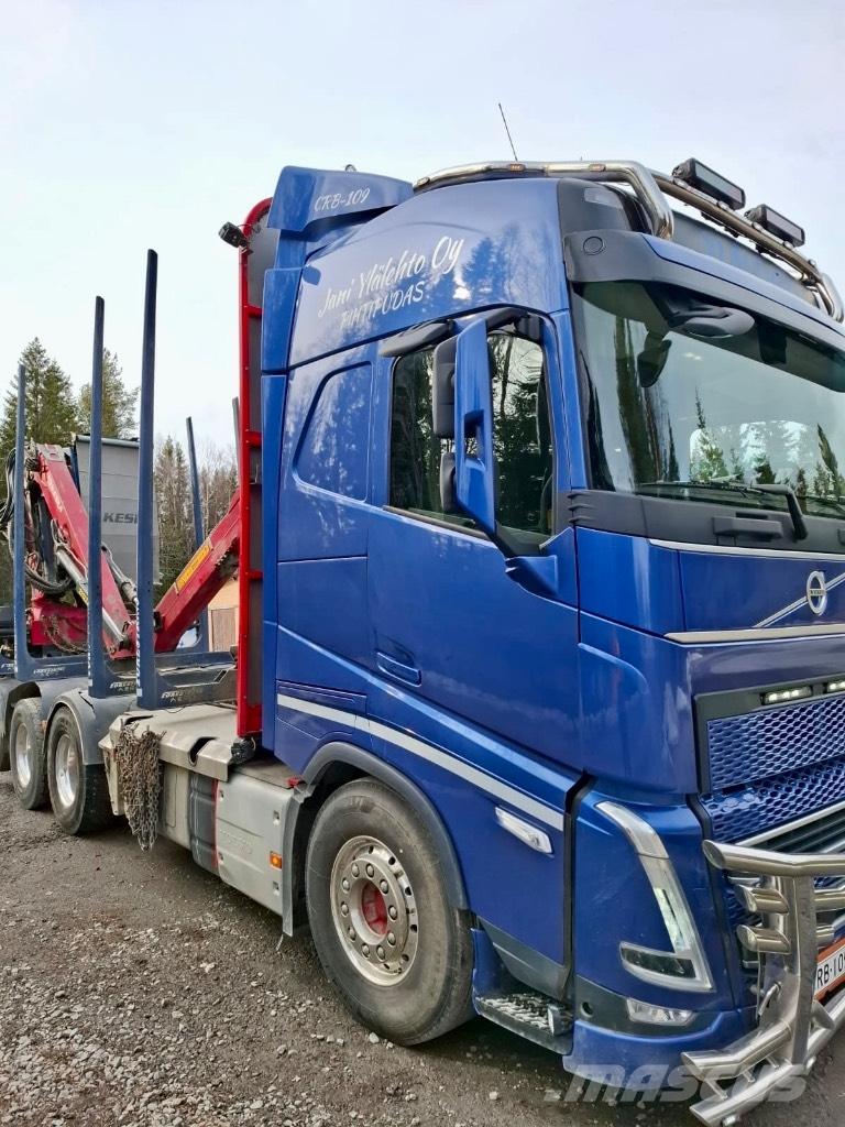 Volvo FH500 8x4*4 Camion trasporto legname