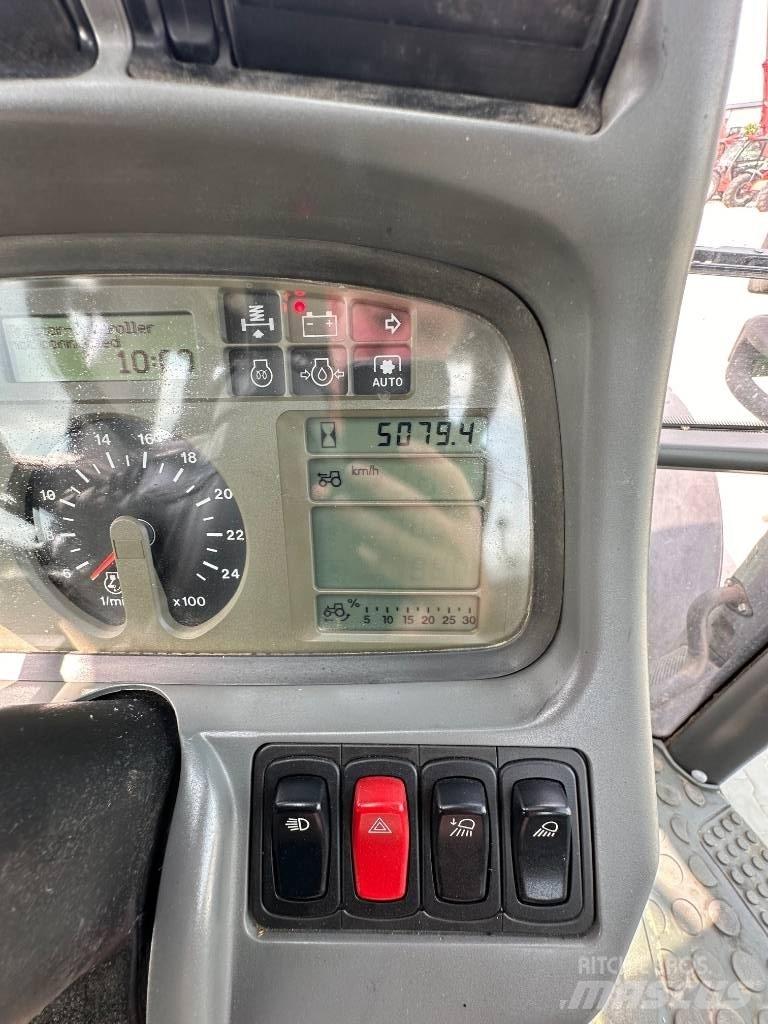 Deutz-Fahr M 620 Trattori